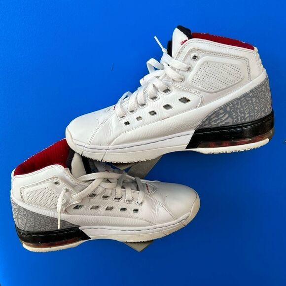 2007 NIKE AIR JORDAN OL'SCHOOL WHITE BLACK CEMENT GREY FIRE RED OG 10.5 - Picture 2 of 6